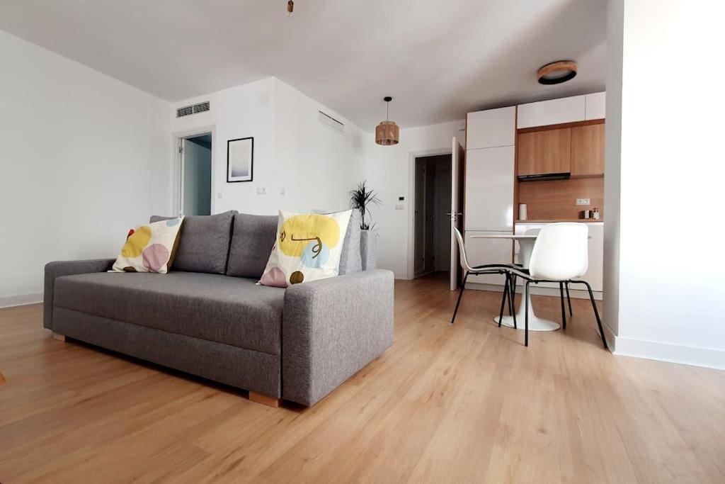Spacious Loft, Parking Free M Малага Екстериор снимка